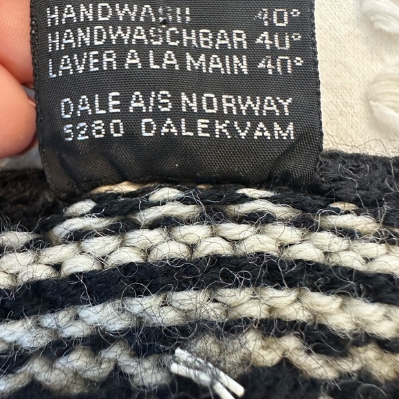 Dale Of Norway Setesdal Lusekofte Sweater 100% Norwegian Wool - Picture 12 of 12